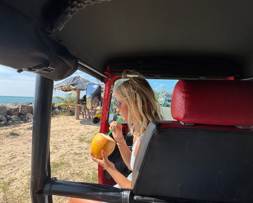 Cocosnuss im Tuk Tuk